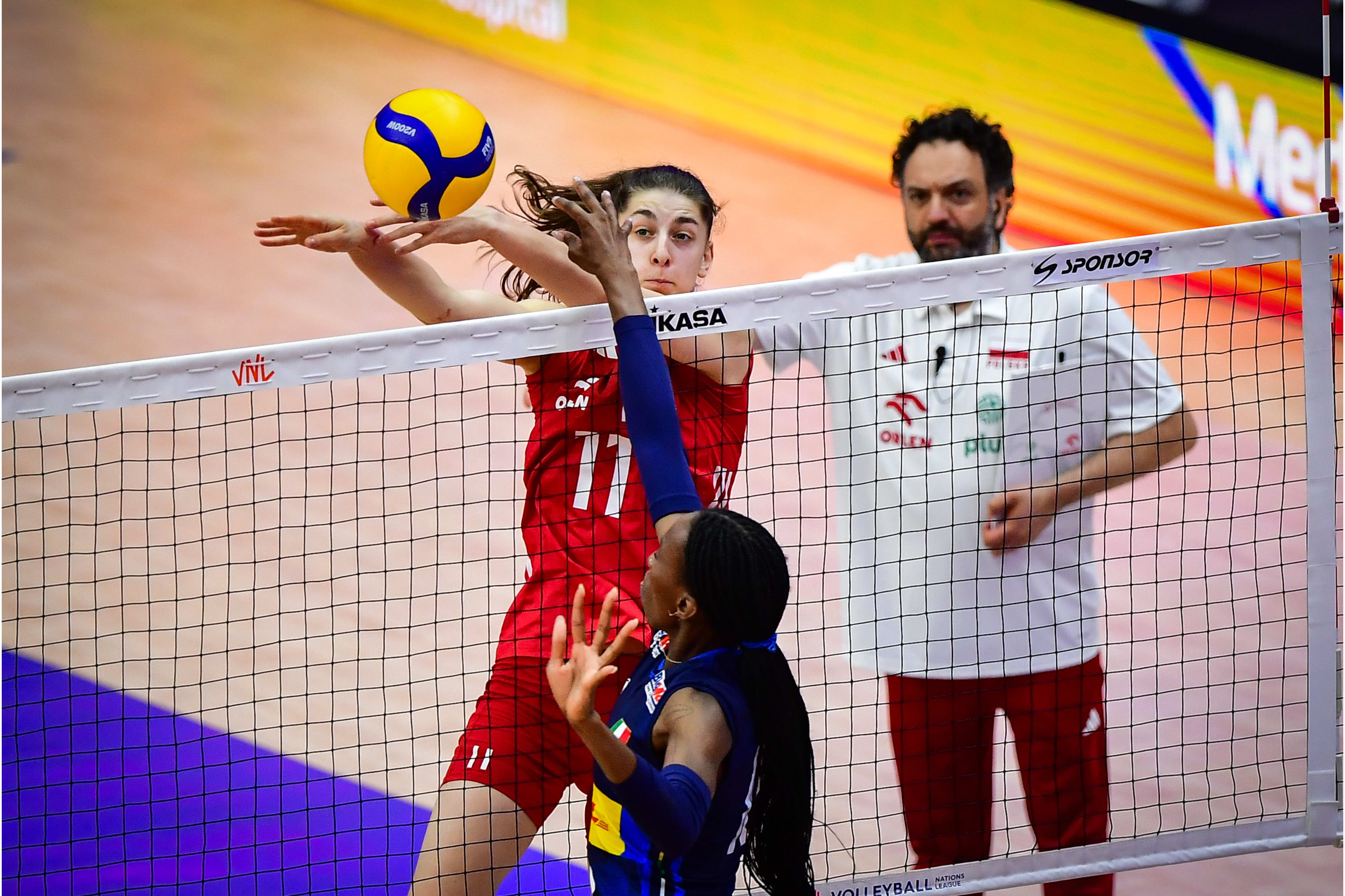 九游体育网页版登录入口-波兰队希望通过整体战术战胜强敌