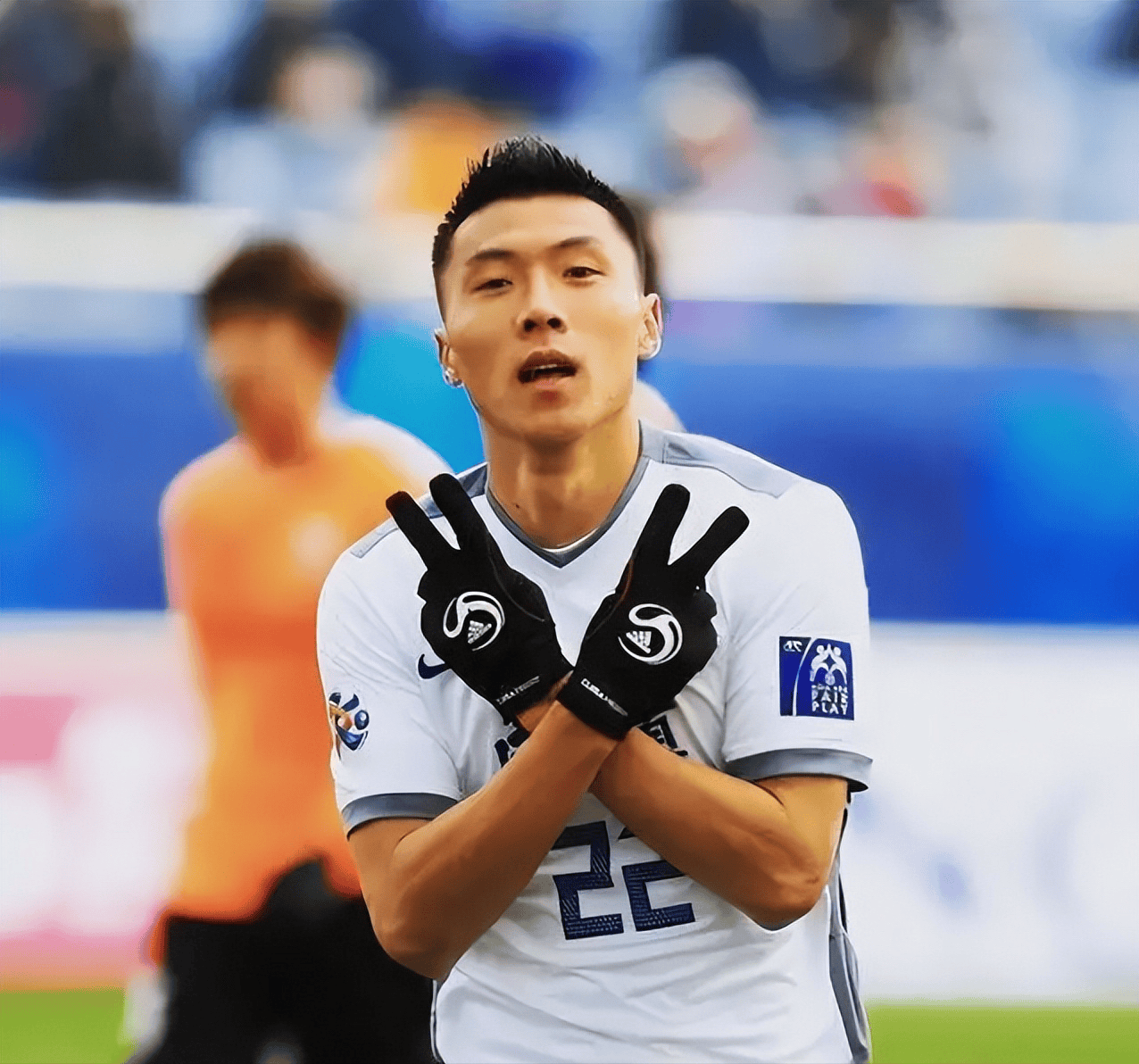 包含天津泰达主场告负，扑杀四连败厄的词条